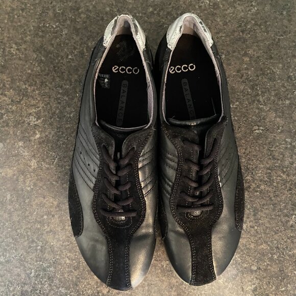 Ecco Dynamic Energy Balanced Motion Leather Oxford Comfort Walking Shoe - Size 7 - Picture 6 of 10